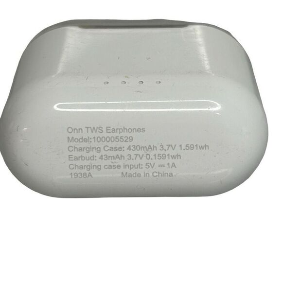 Onn TWS True Wireless Bluetooth High Definition Sound Earphones White OS - Picture 6 of 6